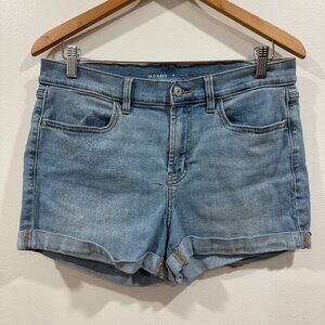 Old Navy Women’s Blue Denim Shorts Mid Rise Size 8